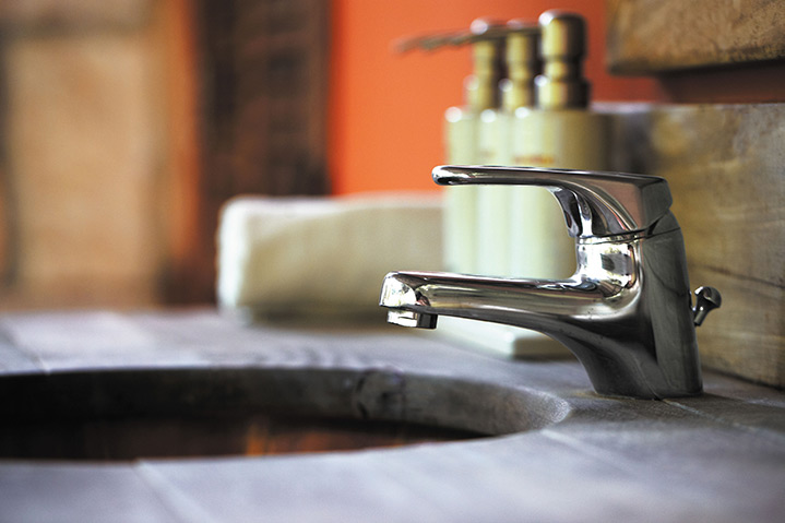 A2B Plumbers are able to fix any leaking taps you may have in Wealden. 